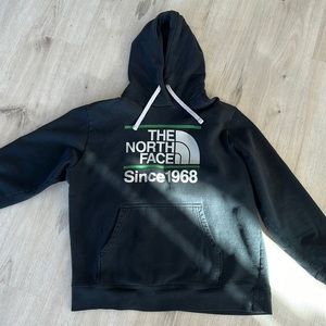 Men’s The North Face Sweatshirt